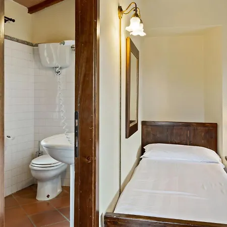 Quaint In With Swimming Pool *
